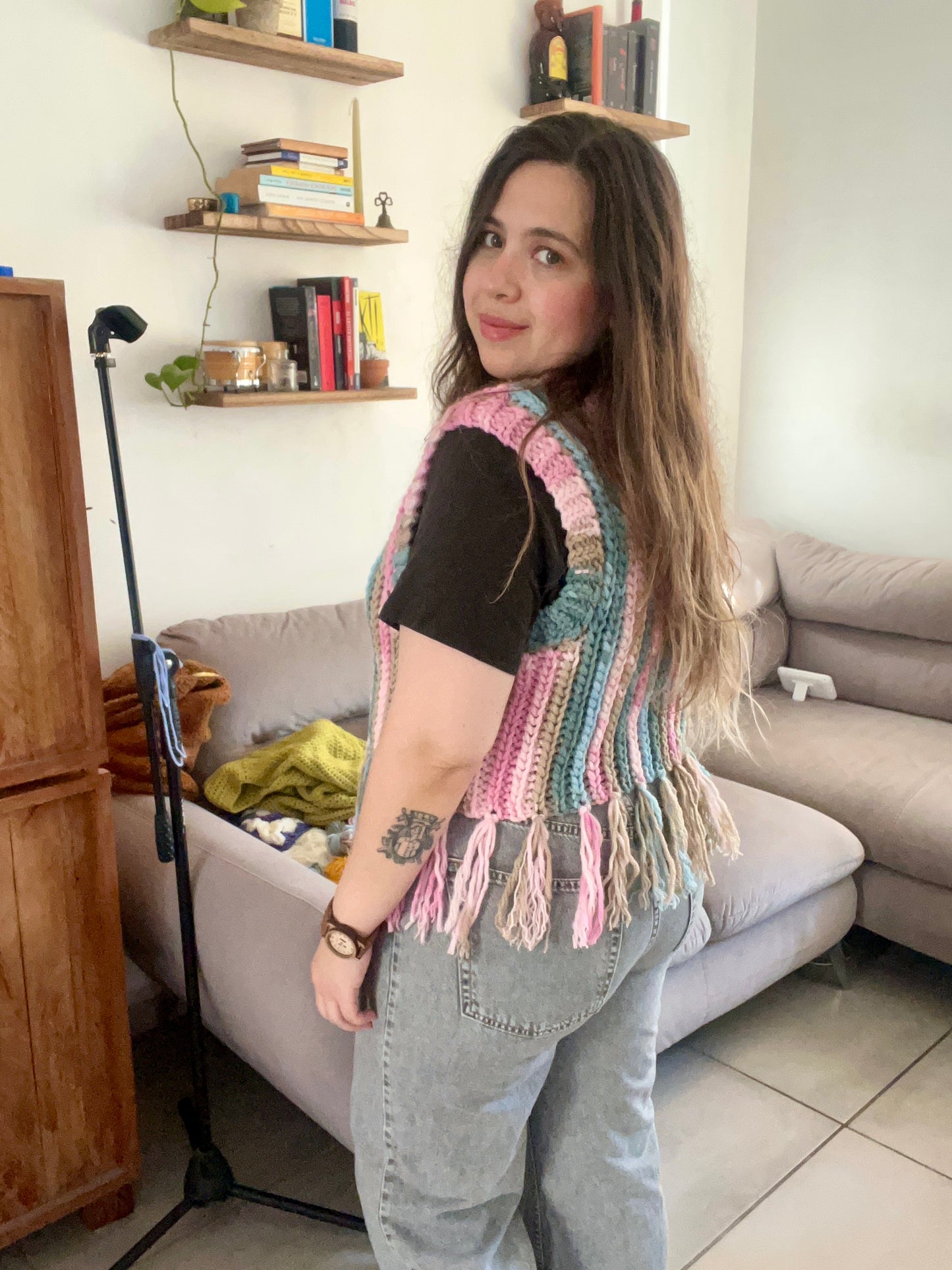 Patrón + Clase en video. Chaleco Estela en Crochet